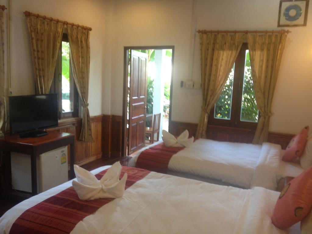 Namkhan Riverside Hotel Luang Prabang Room photo