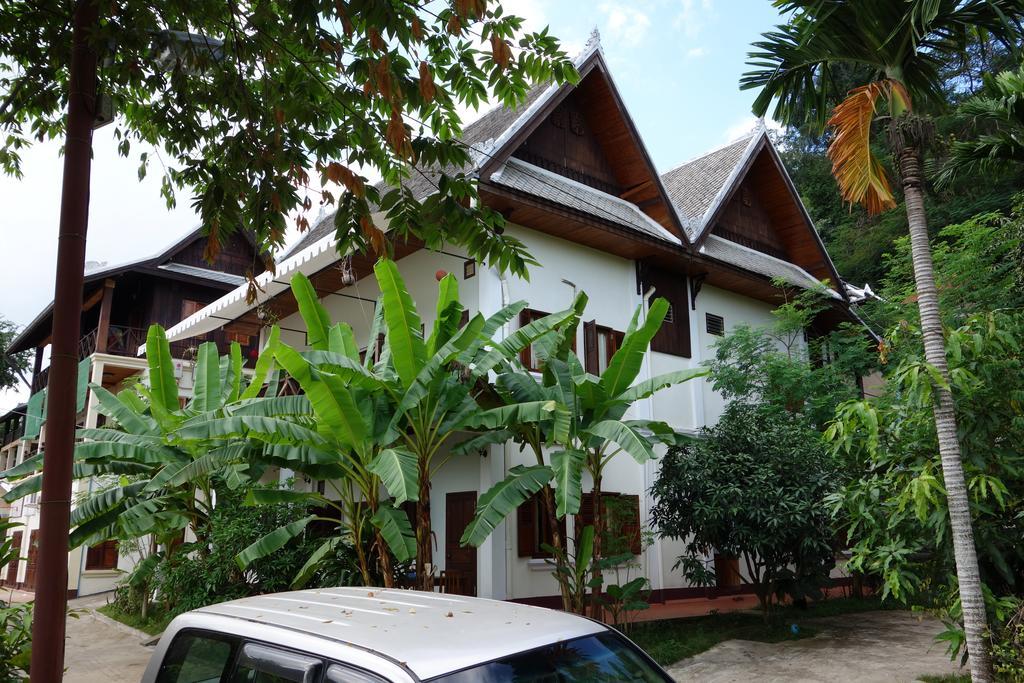 Namkhan Riverside Hotel Luang Prabang Exterior photo