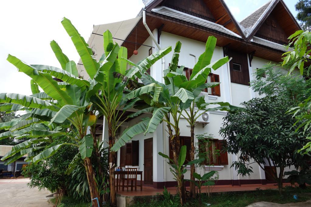 Namkhan Riverside Hotel Luang Prabang Exterior photo