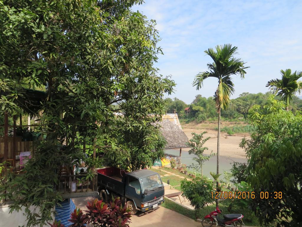 Namkhan Riverside Hotel Luang Prabang Exterior photo